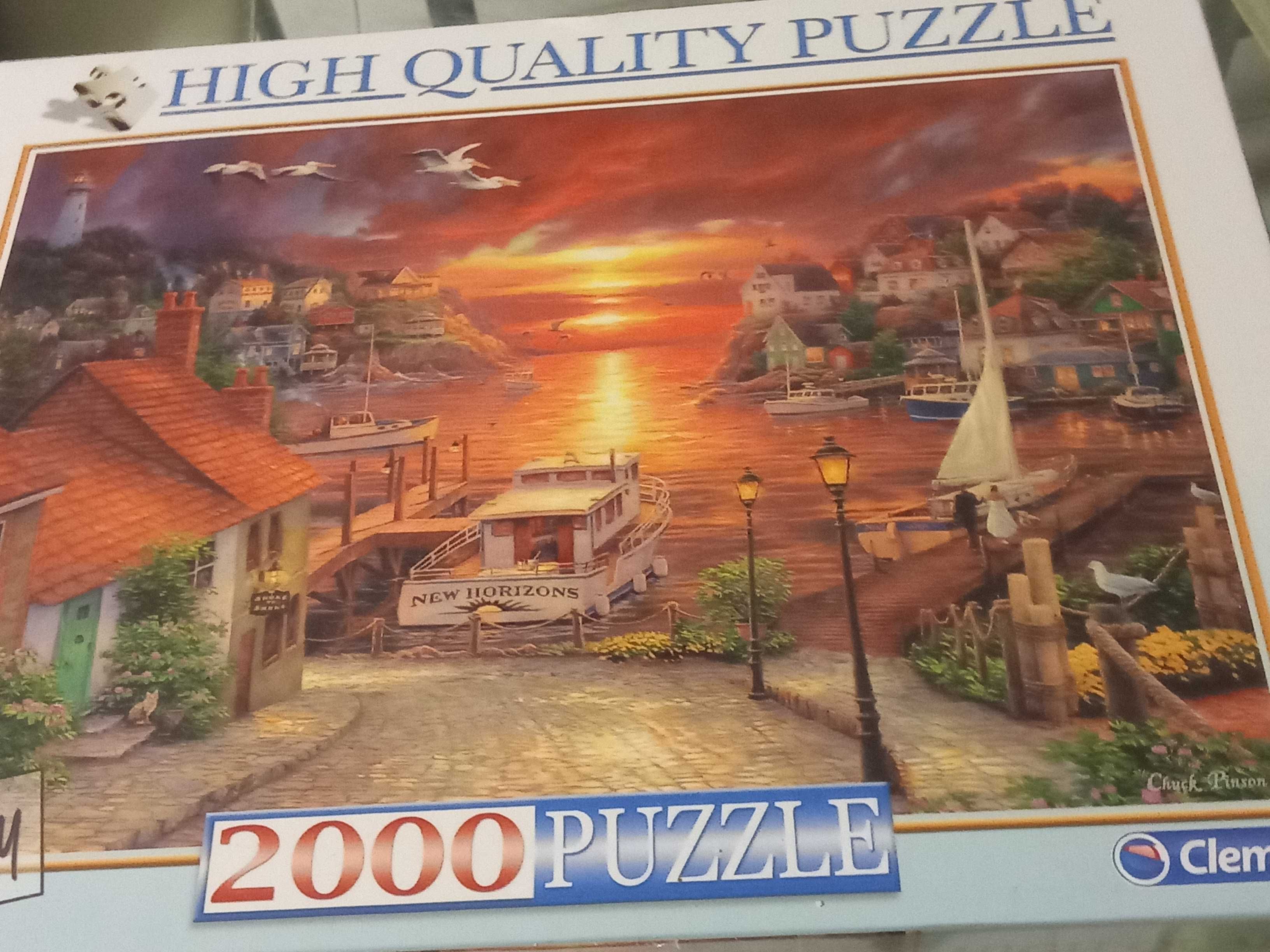 Vendo 2 puzzles novos de alta qualidade ainda fechados  com 2000 mil p