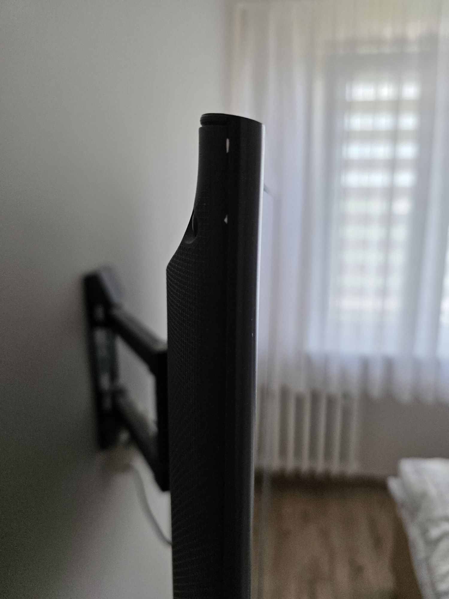 Telewizor Samsung Full HD Smart Model UE40J5200AW (bez pilota i nóżek)
