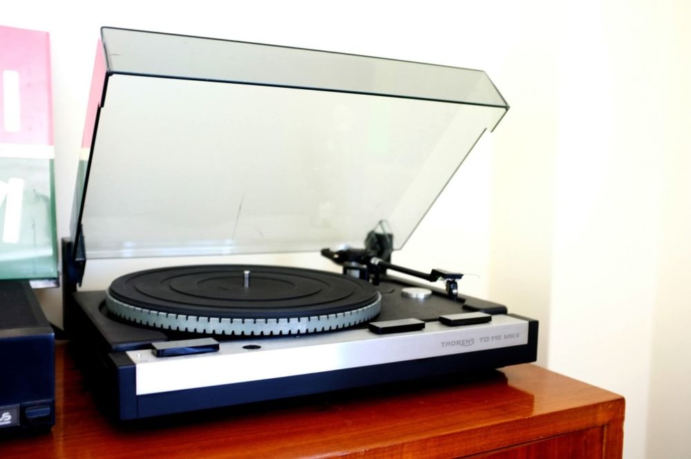 Thorens TD-115 MKII gira discos