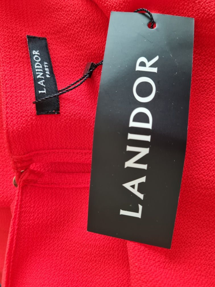 Vestido vermelho Lanidor