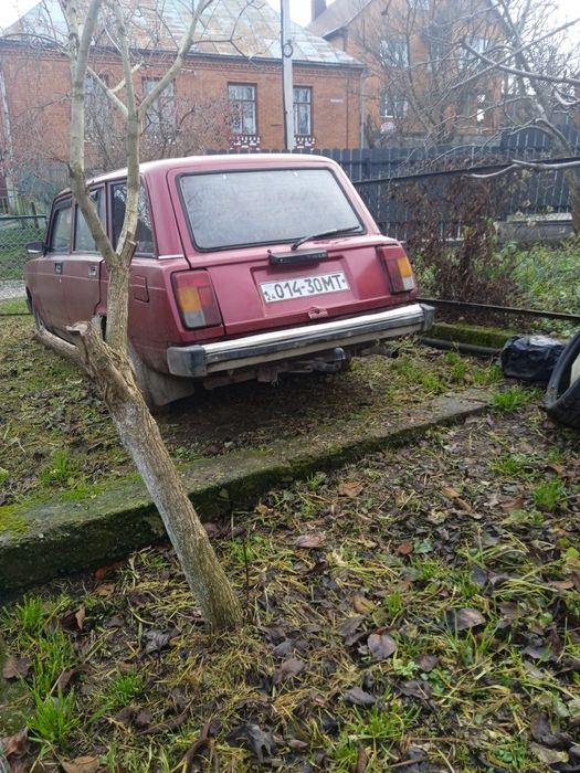 Продам ВАЗ 2104.