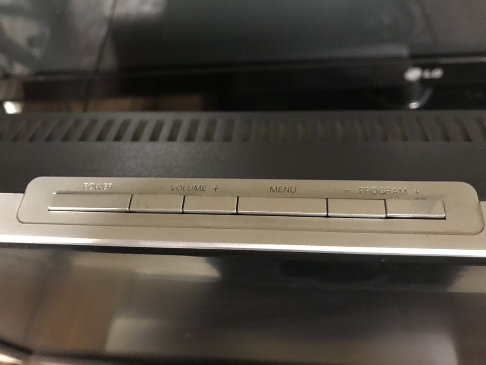 ЖК телевізор / монітор Philips 20" ,  LC200WX1-SL01