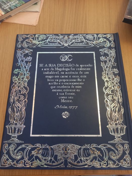 Magologia: O Livro dos Segredos dr Merlim