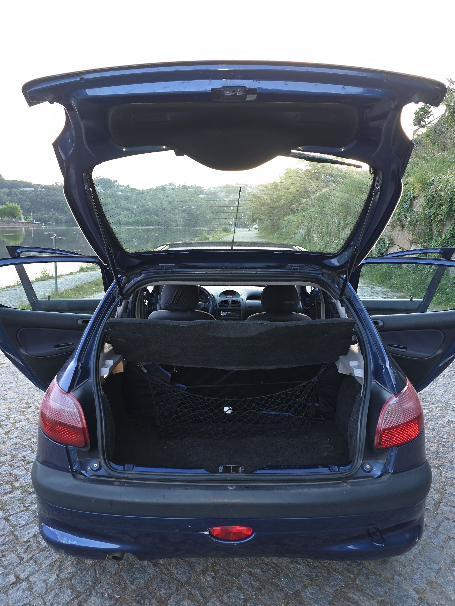 Peugeot 206 ano 2000