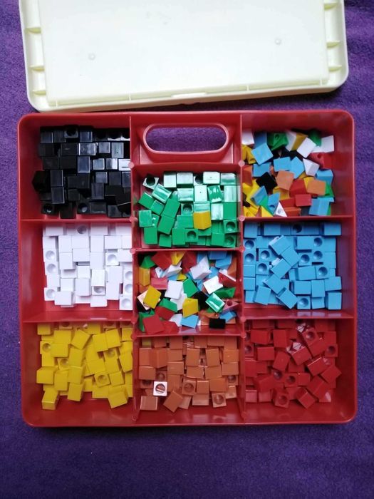 puzzle plastikowe ,