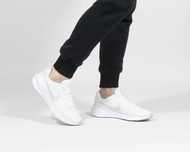 Оригінал! Кросівки Nike REVOLUTION 7 FB2207-100