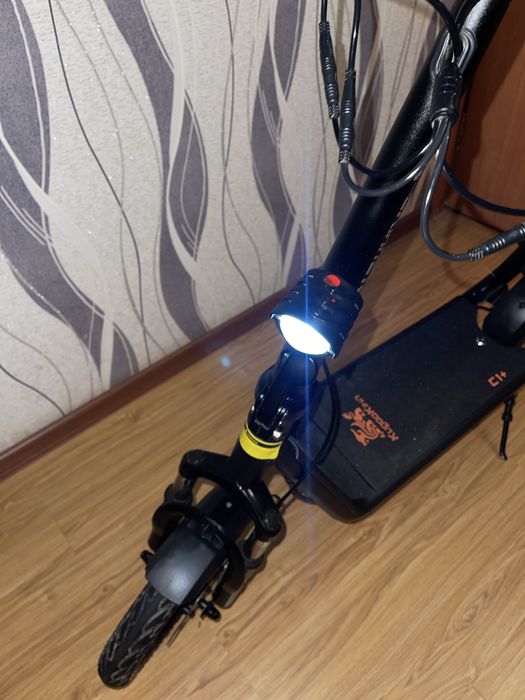 Електросамокат KUGOO Kirin Cl+ Plus 18Ah