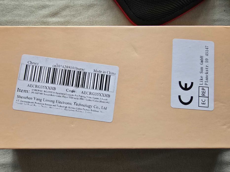 Ретро портативна консоль Anbernic RG35XX H 3.5" IPS