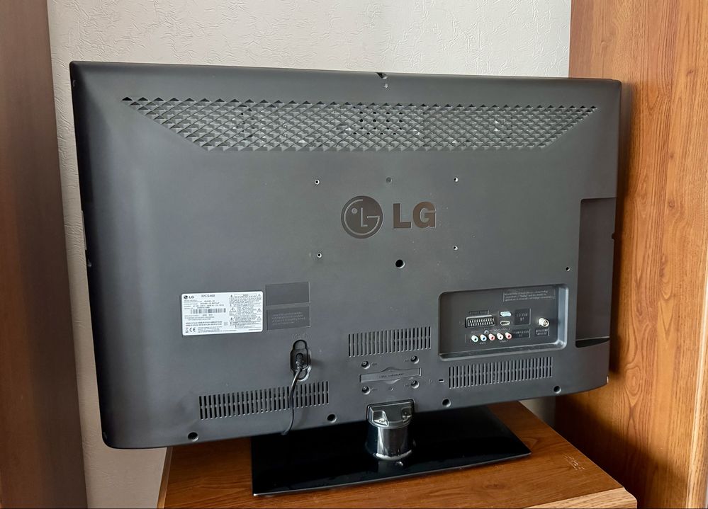Telewizor LG 32CS460 32” cale LCD