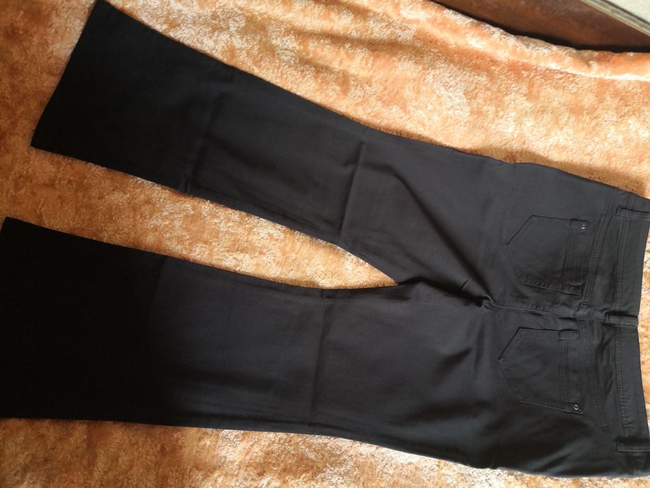 Джинсы новые р 56 со стрейчем