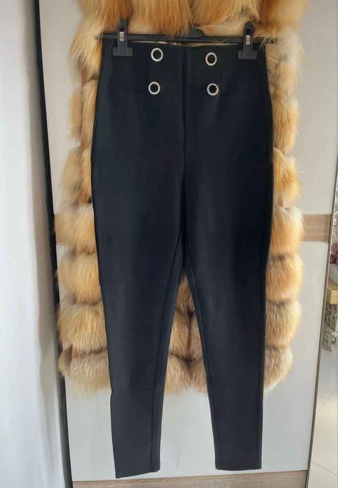 Zara  eleganckie leginsy spodnie wysoki stan S guziki