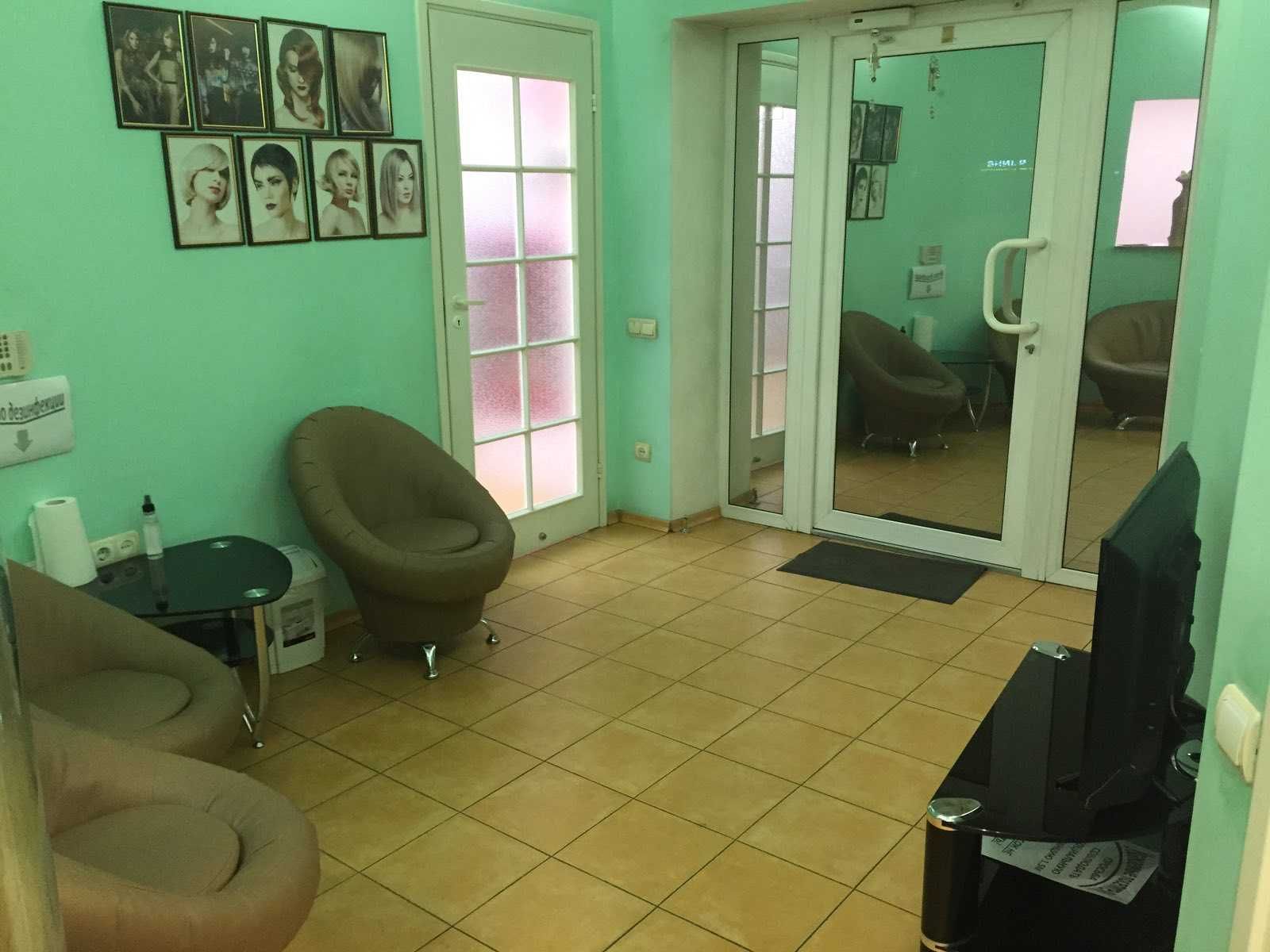 Cдам Помещение 38кв. Красная линия. пр Правды 6.(начало)Собственник