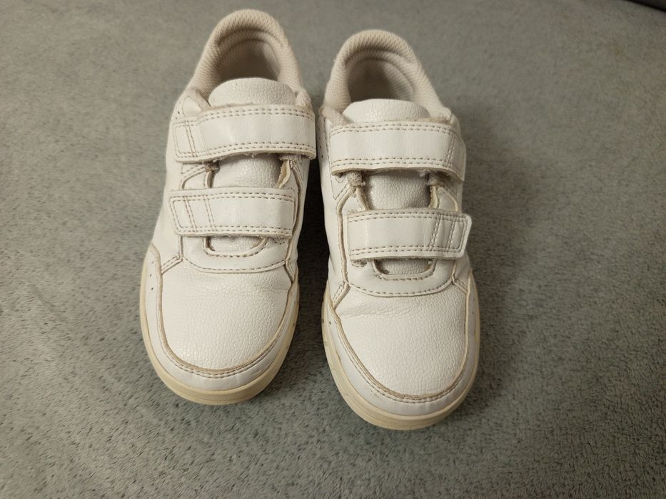 Białe adidasy r. 28, dziewczynka