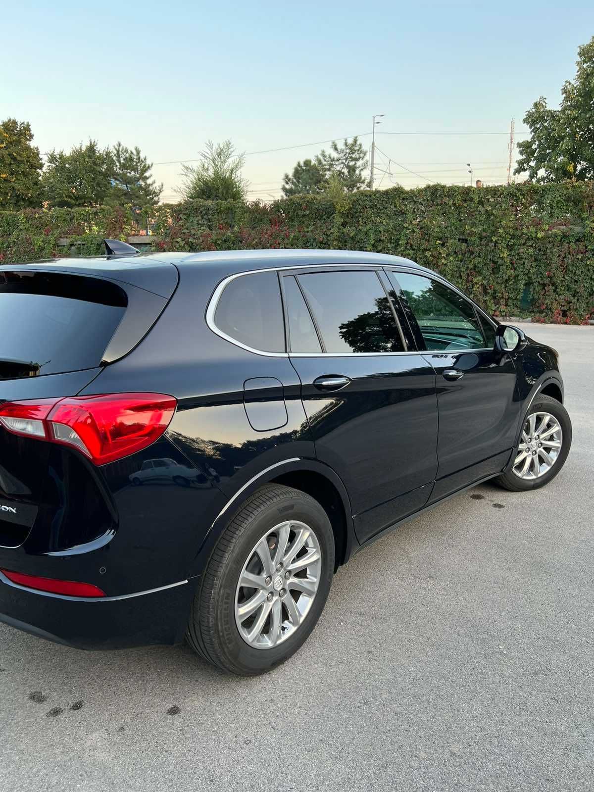 Buick envision 2020