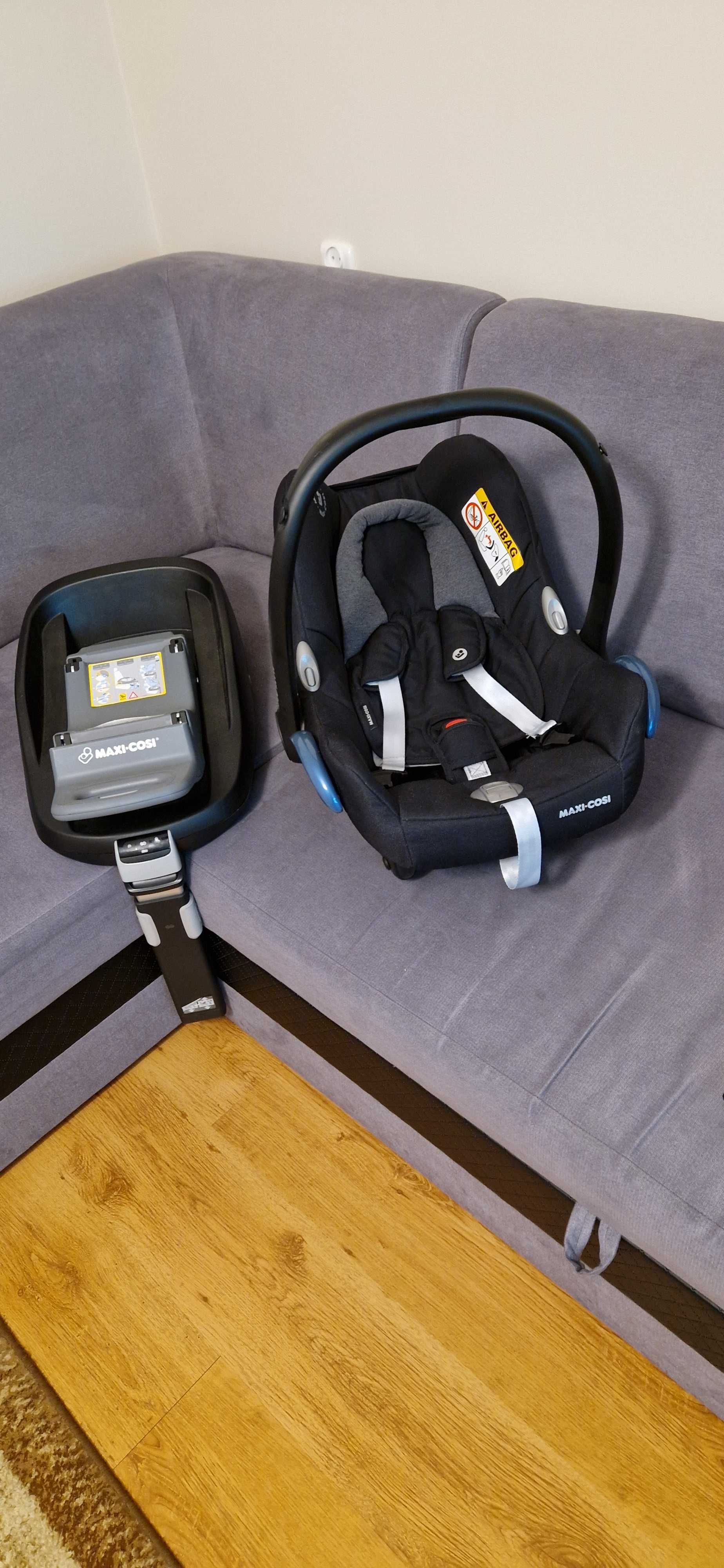 Maxi cosi-nosidełko Cabriofix, baza Familyfix, wkładka dla niemowlaka