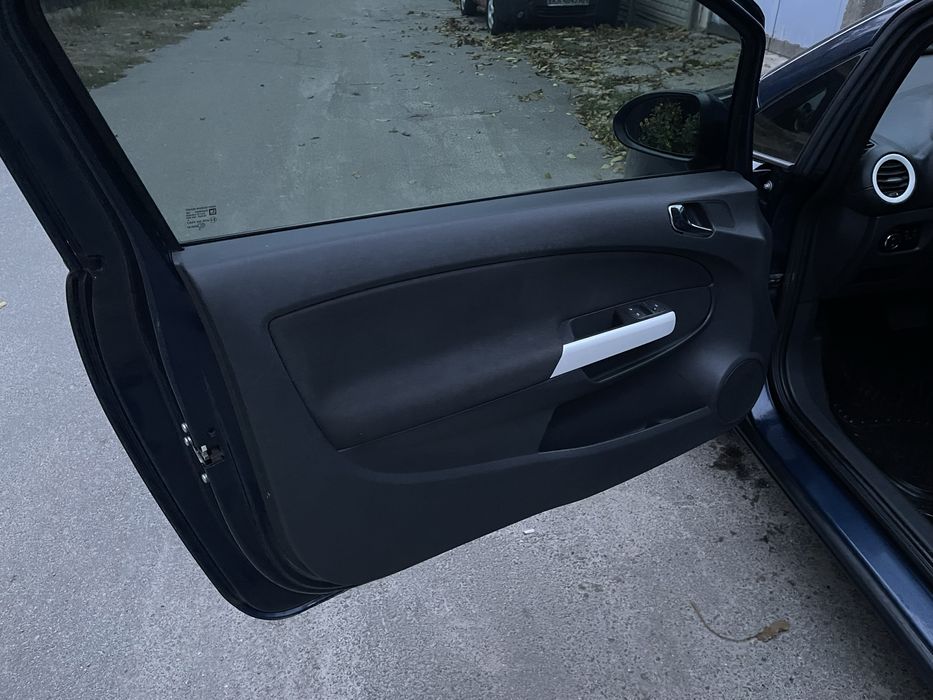 Продам комфортный удобный автомобиль