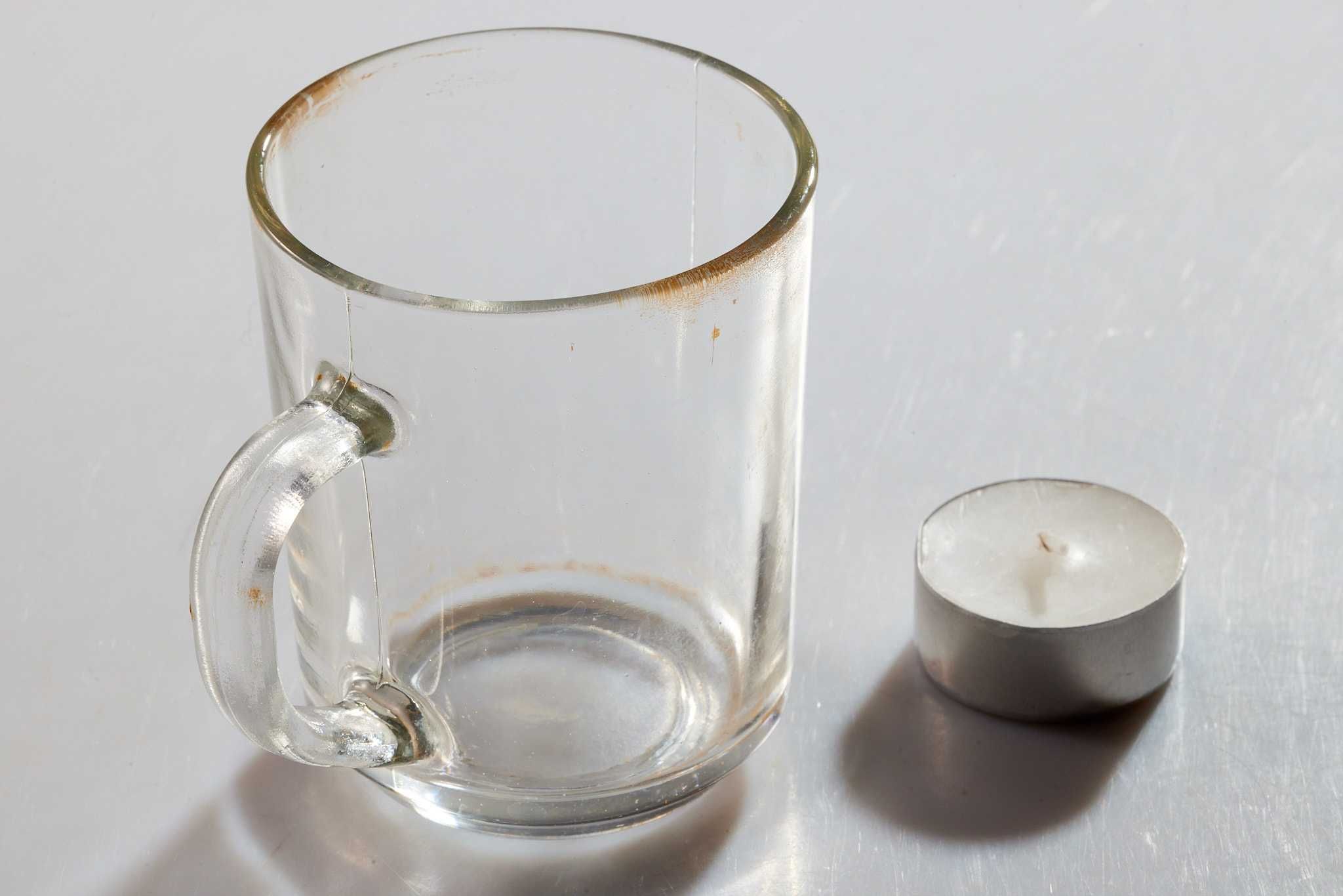 szklanka kubek bezbarwna grube szkło z uchem uchwytem pojemność 220ml