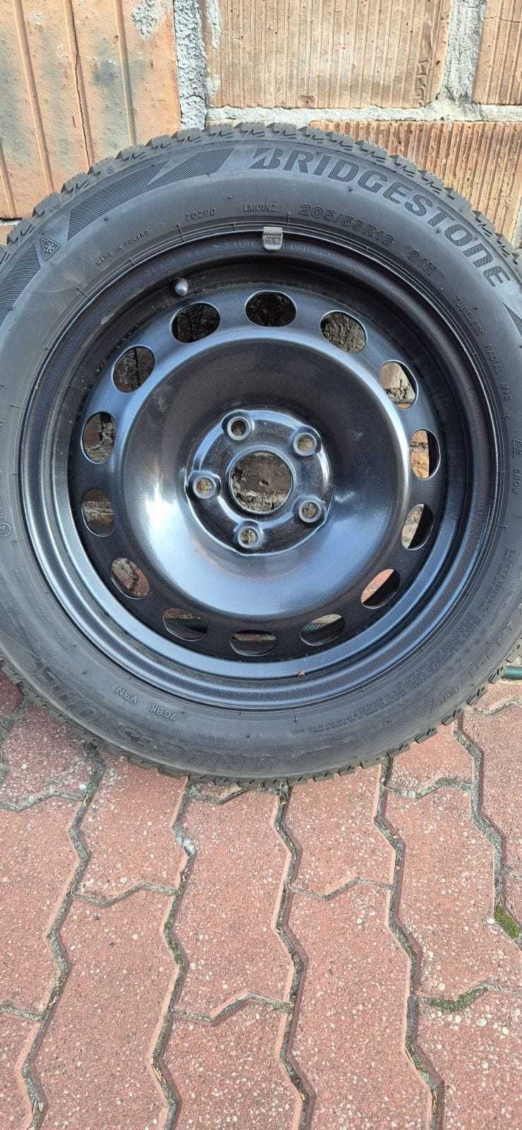 Felgi stalowe ALCAR 16" + Opony Bridgestone LM001 205x55r.16