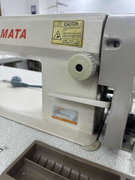 Прямострочка, промислова швейна машина Yamata