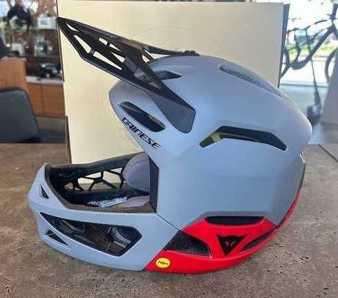 Capacete MTB NOVO Dainese Linea 01 Mips (570gr) 40% Desconto. Tam S-M