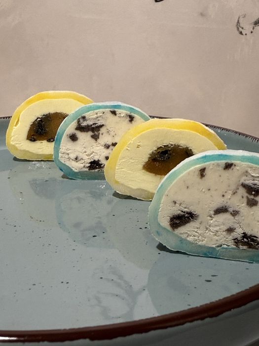 Макарон та моті до дня Святого Миколая