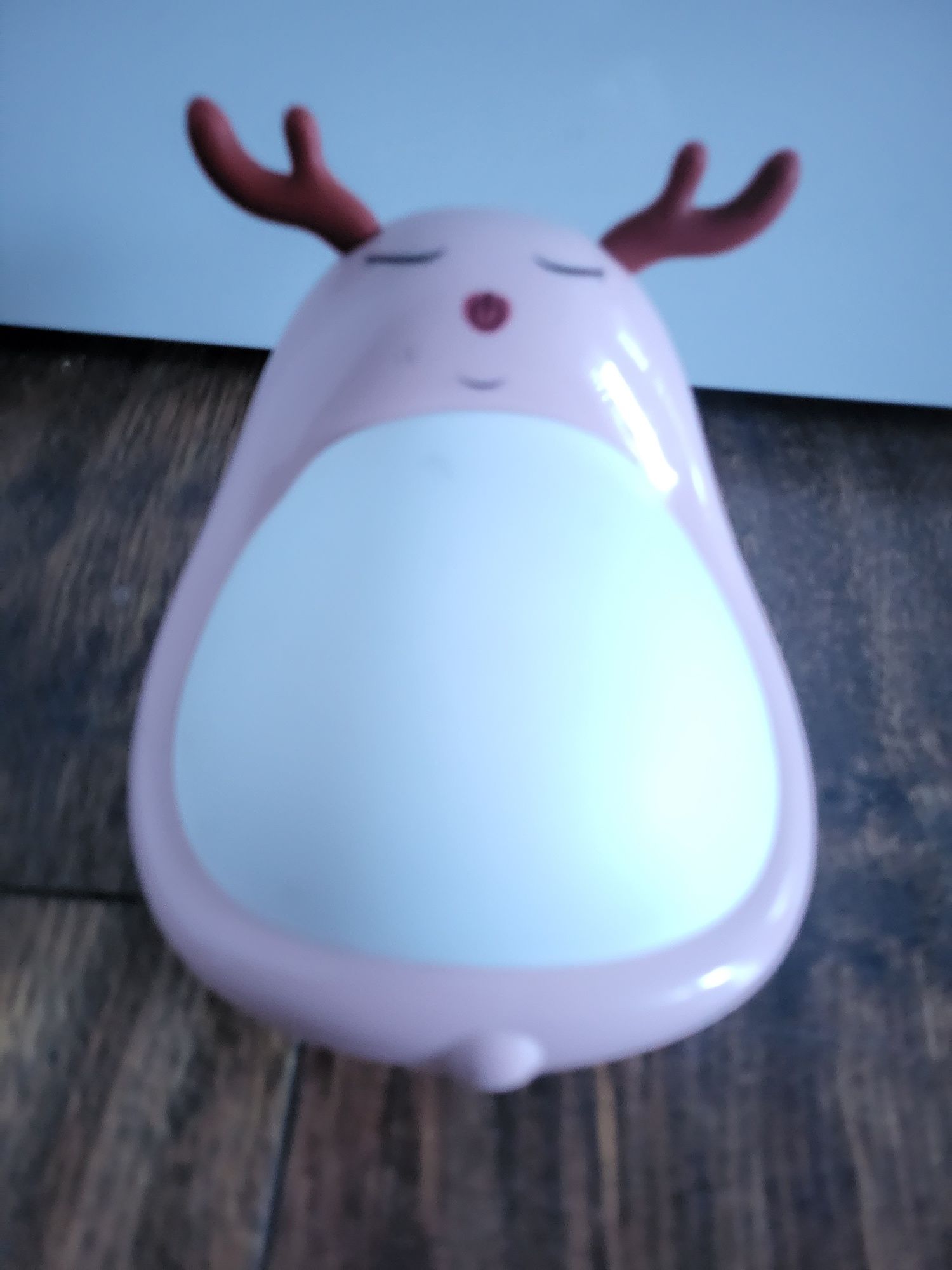 Lampka nocna różowa dla dzieci usb