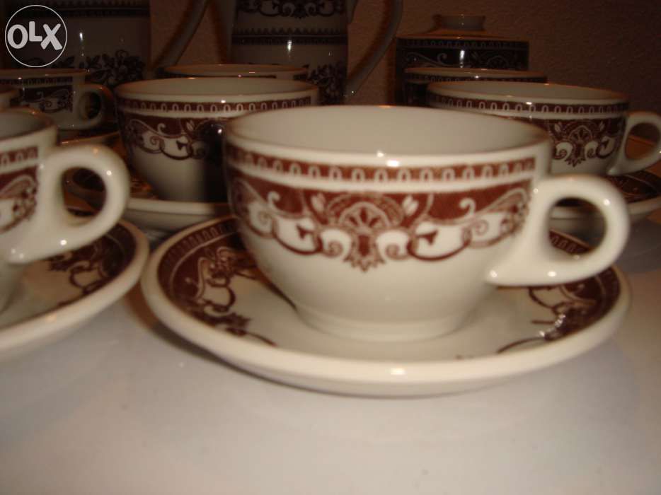 Serviço de café, porcelana de Coimbra,Novo