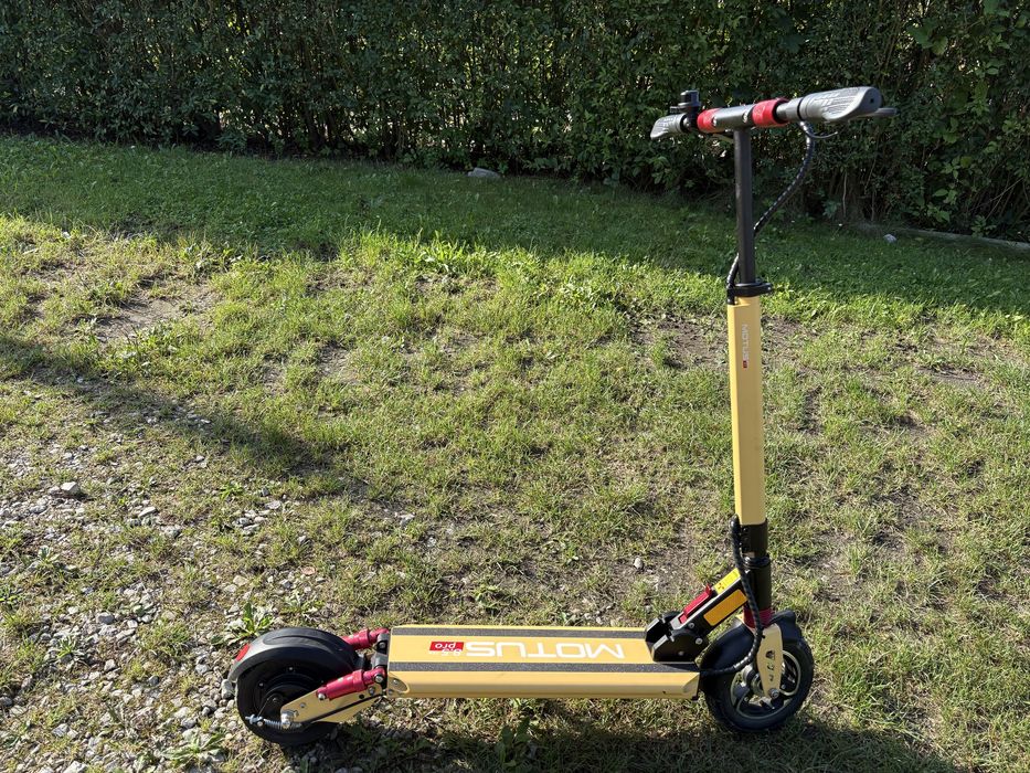 hulajnoga elektryczna motus 8,5 lite oranfe  - NOWA