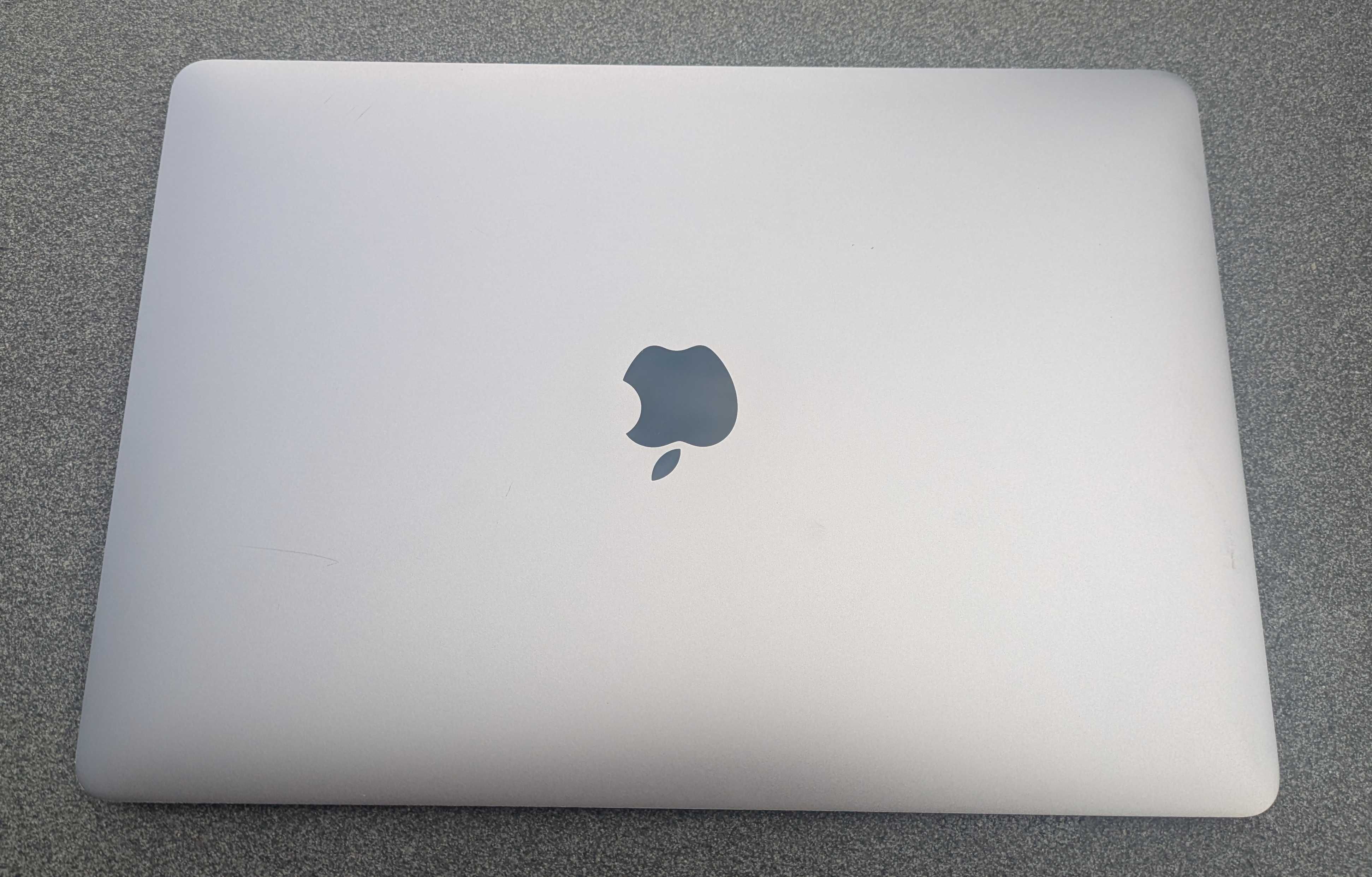 Macbook pro 13, z mocnym procesorem Intel i5- 3,1GHZ
