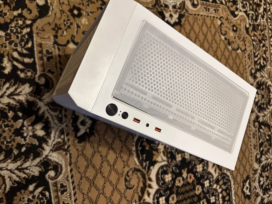 Продам Пк Ryzen 5 5600 Rx 5700 XT 8gb