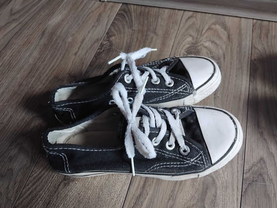 Buty sportowe dla chłopca  30-31