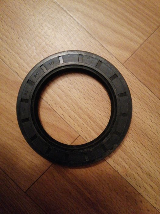 Сальник для пыльной среды. Тс62 90 10