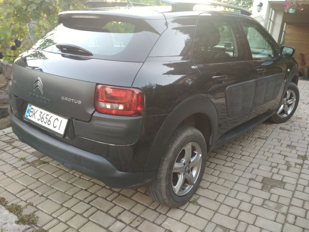 Citroen c4 cactus повністю обслужений