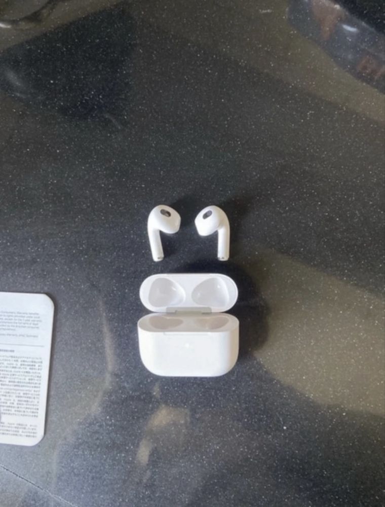 AirPods 3  Apple