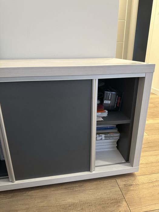 Solidne biurko narożne