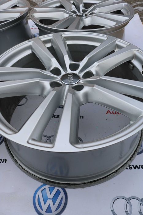 Диски Audi Q7 \ Q5 A4 A6 C7 4M 5*112 R20 ET28