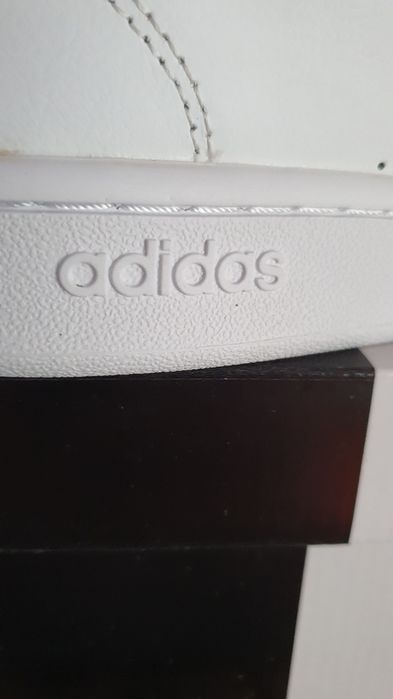 Buty nowe damskie sportowe Adidas Advantage Rozmiar 41 1/3