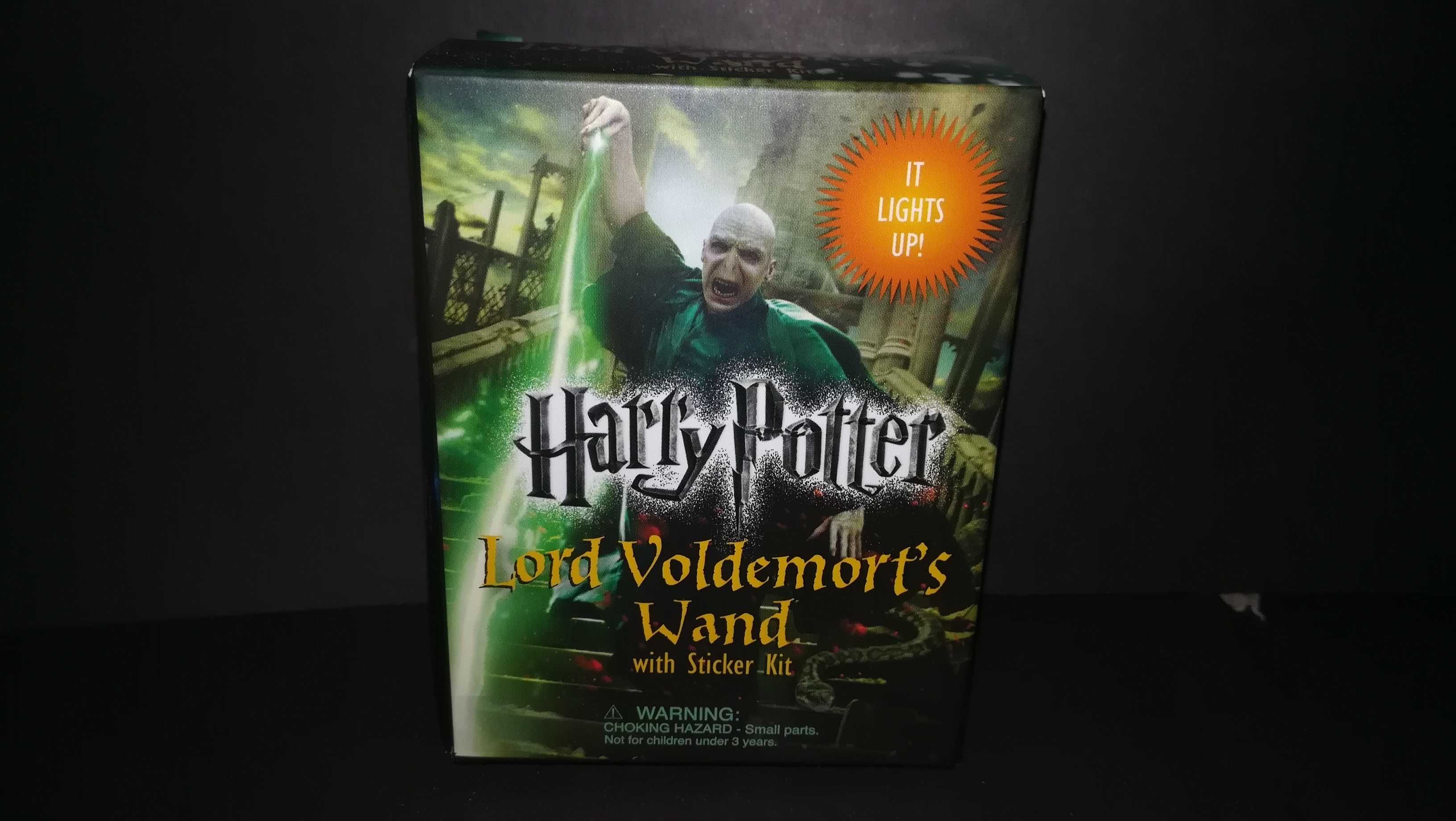 Harry Potter varinha Voldemort COM LUZ e cobra + autocolantes - NOVO