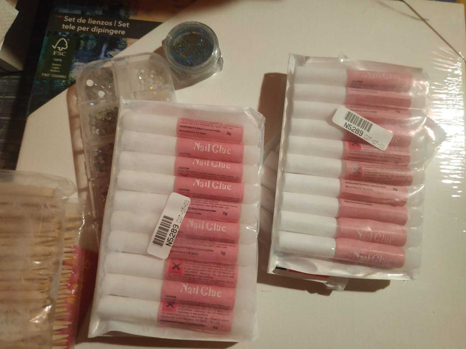 Kit de manicure - Verniz gel 15ml, lixas, colas, embalagens