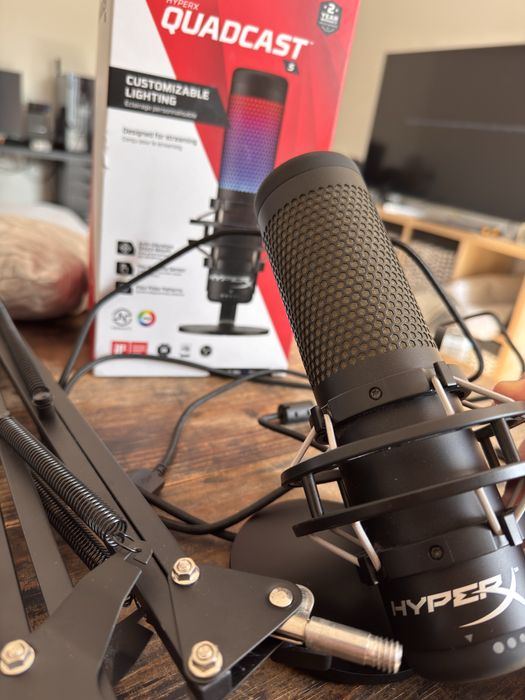 Microfone Quadcast S com garantia cex