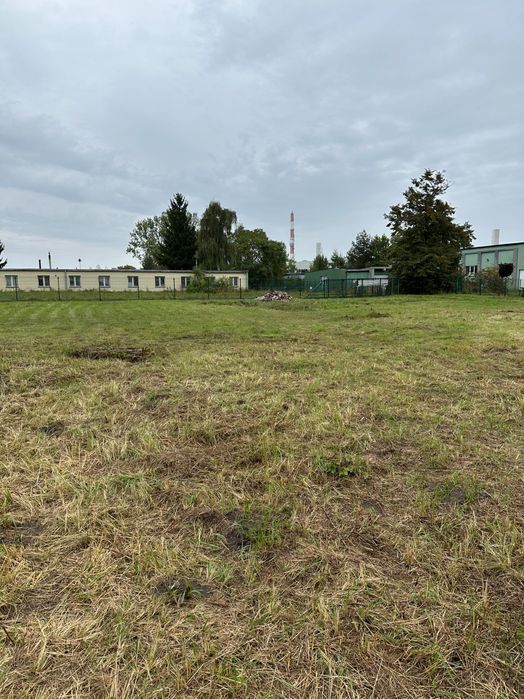 Do wynajęcia działka 40arów w TSSE- Machów ogrodzona