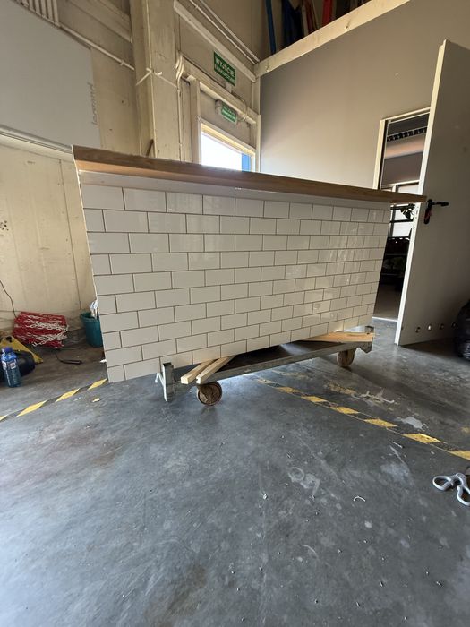 Lada sklepowa,  lada sprzedażowa. Po Kwiaciarni!