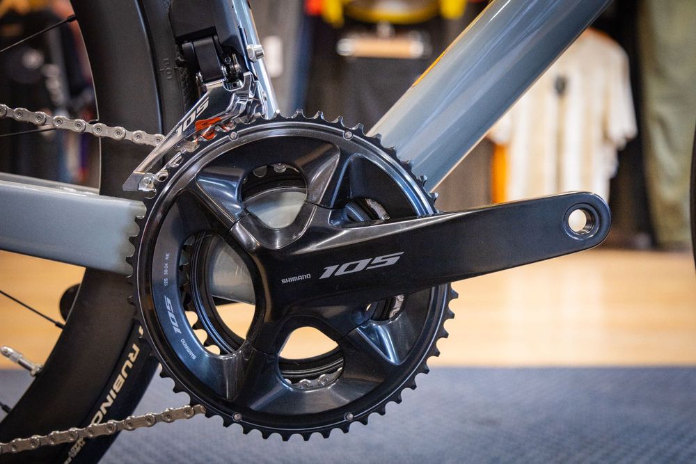 Bicicleta de Estrada Focus Izalco Max 8.9