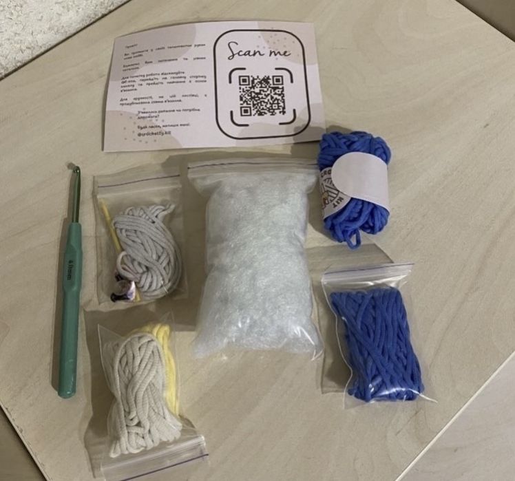 Новий запакований набір для в‘язання іграшки пінгвіна Crochetty Kit