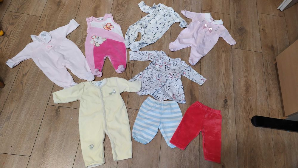 mega paka 0-3 miesiąca dla dziewczynki
8 szt