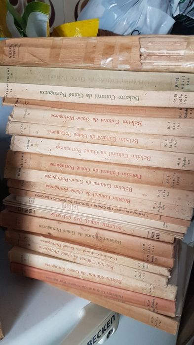 Livros antigos de colecionador