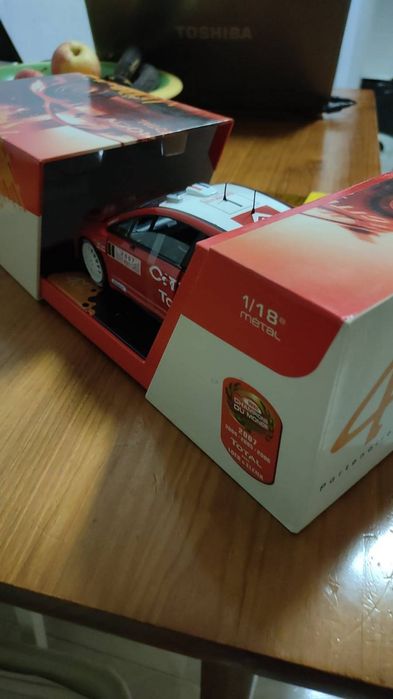 Citroen C4 Rally 1:18 Novo