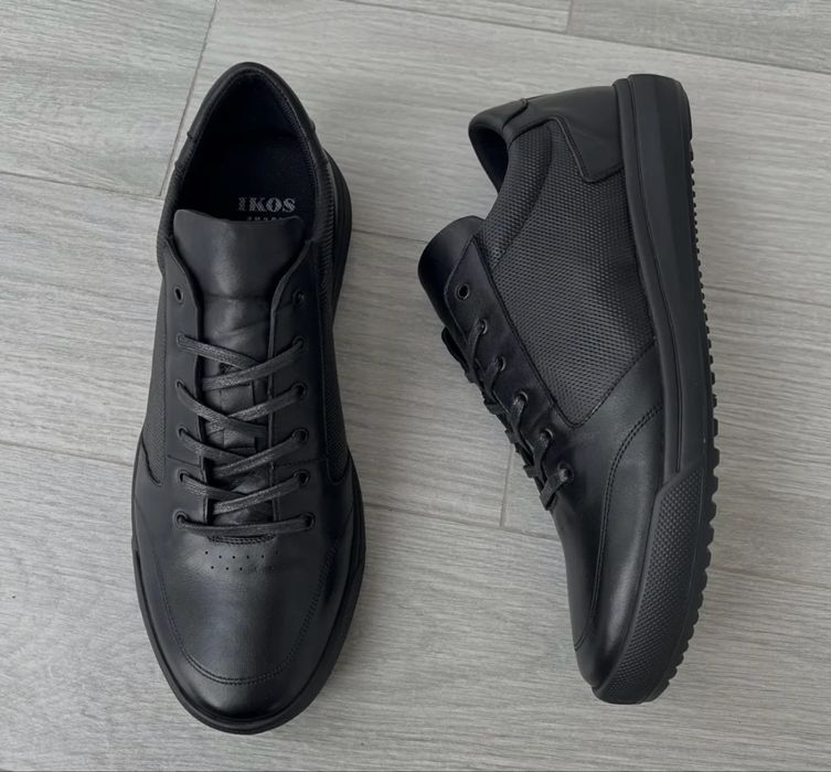 Чоловіче взуття 41 розмір