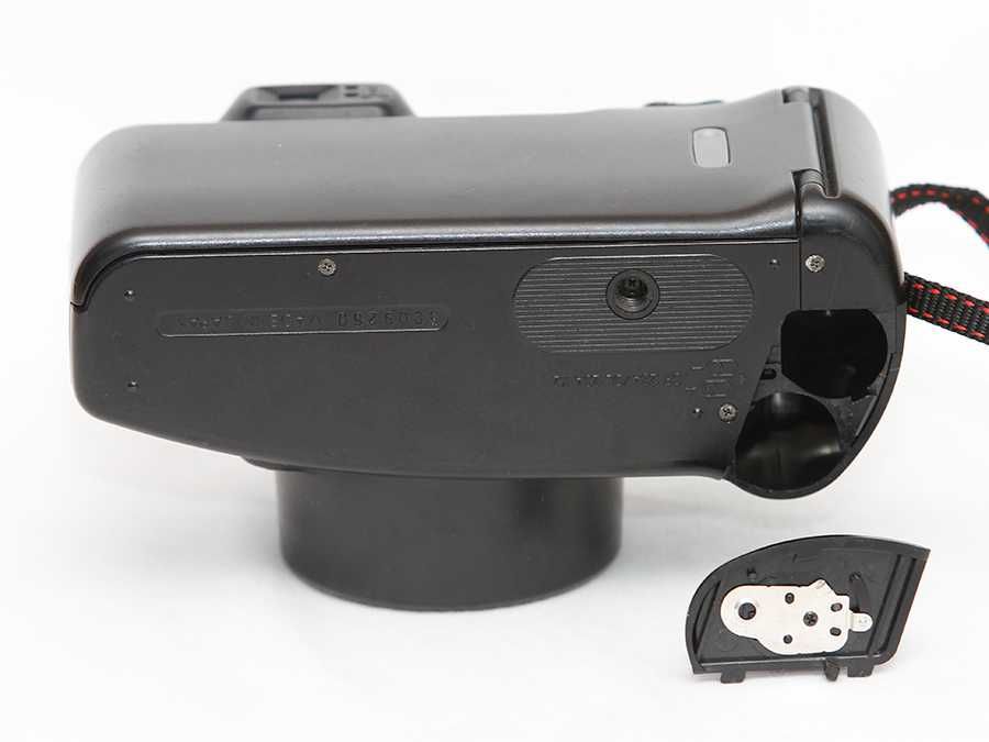 Nikon Zoom 700 VR para peças, reparação ou decoração
