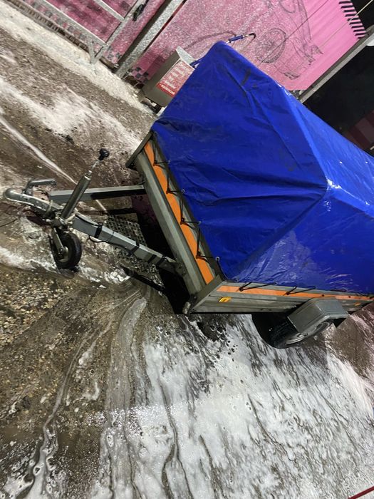 Przyczepka samochodowa Tema